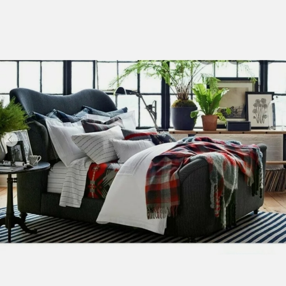 Ralph Lauren RARE West Village Wythe Navajo Queen Wool Blanket